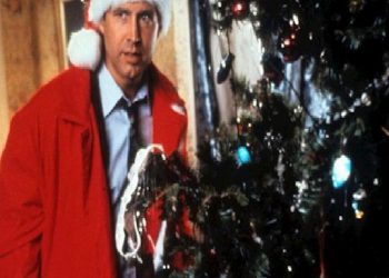 IŞILTILI VE RENKLİ: 21 YILBAŞI TEMALI FİLM