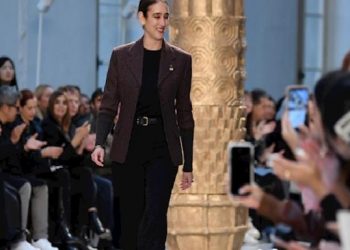 NATACHA RAMSAY-LEVİ CHLOE’DEKİ GÖREVİNDEN AYRILIYOR