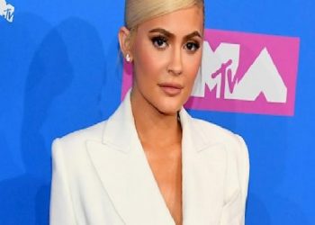 KYLIE JENNER’IN EL DEZENFEKTANI ÜRETMESİ ELEŞTİRİ TOPLADI