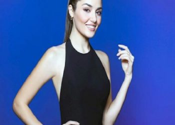 SİGNAL İLE HANDE ERÇEL ANINDA BEMBEYAZ GÜLÜŞLER İÇİN BİR ARAYA GELDİ