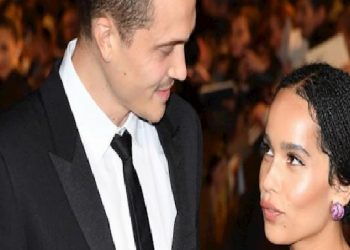 ZOE KRAVITZ VE KARL GLUSMAN AYRILDI