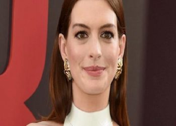 ANNE HATHAWAY ‘THE DEVIL WEARS PRADA’ BİLİNMEYENLERİNİ ANLATTI