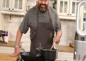 YEMEK PİŞİRMEK EVİNİZİN HAVA KALİTESİNİ NASIL ETKİLİYOR?