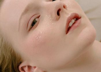 2021’İN GÜZELLİK TRENDİ: SKINIMALIZM