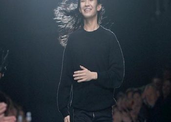 ALEXANDER WANG CİNSEL İSTİSMAR SÖYLENTİLERİ İÇİN YENİ BİR AÇIKLAMA YAPTI