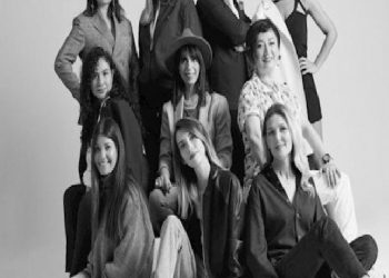 AVVA TOPLUMSAL CİNSİYET EŞİTLİĞİNE DİKKAT ÇEKİYOR