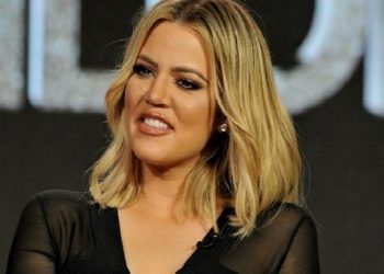 KHLOE KARDASHIAN FİLTRESİZ FOTOĞRAFLARI İLE İLGİLİ YORUM YAPTI