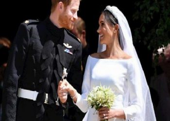 EN ÇOK ARANAN ÜNLÜ GELİNLİKLERİ