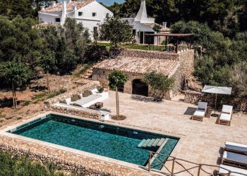 Minorka’da, Uzak Bir Çiftlik Evi Lüks Bir Emlak Olarak Yeniden Canlandı