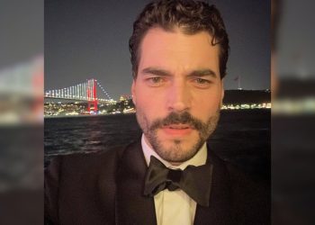 Akin Akinezu, Çukur Takimı Yeni Dizisi Halef’ten Ayronten! Yinine Aytaç Şişmaz Mı Gitecek?