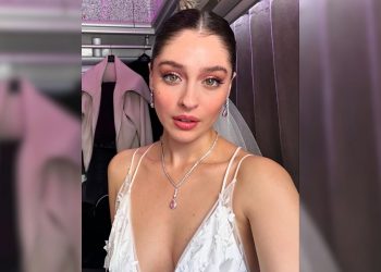 Cemre Baysel’e Taciz Şoku! Seti takip edip tehditler savurdular!