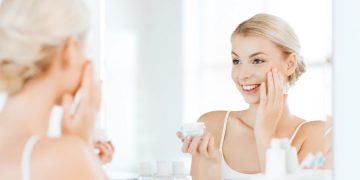 Kapalı Komedon Nasıl Geçer?