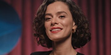 Özge Özpirinçci Artık Ezberlerin Ötesinde!