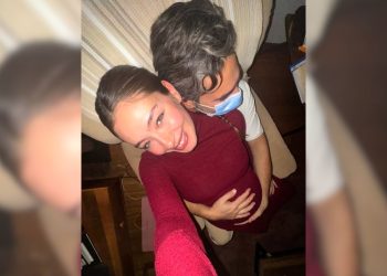 Neslihan Atagül ve Kadir Doğumulu’nun Bebez Düsnaya Geldi!