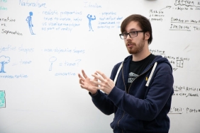 Serdar-Ortac-Kurucesme-Konserinde-Yere-Dustu-MS-Aciklamasi-Yapti-featured