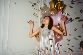 Chloe-Zhao8217nun-8216Hamnet8217i-Telluride8217da-Elestirmenleri-Buyuledi-featured